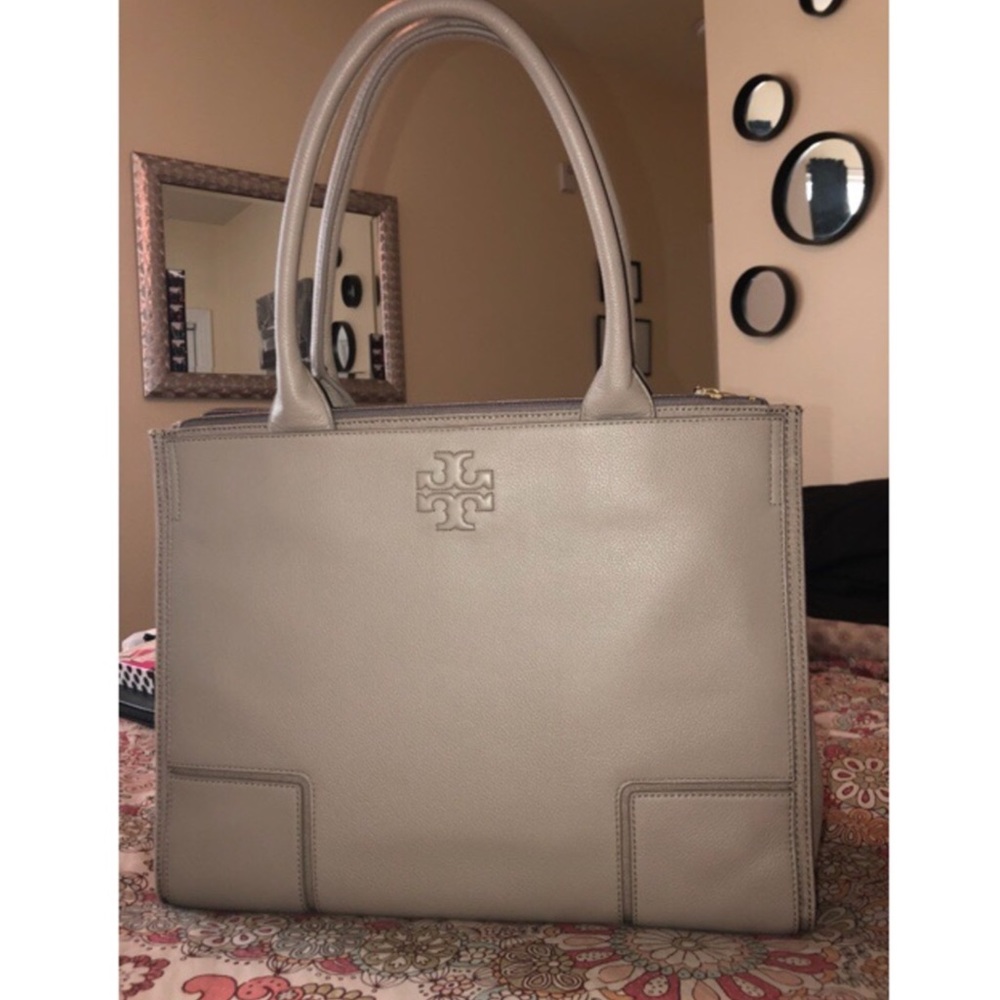 🔥🔥 Tory Burch Leather-Canvas Ella Tote